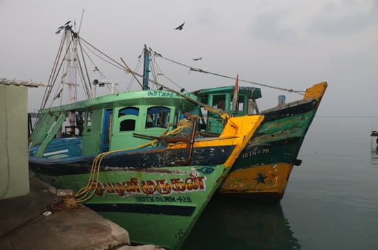 Eight Indian fishermen arrested off Delft