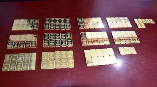 Navy foils smuggling operation; recovers gold worth Rs.70 million