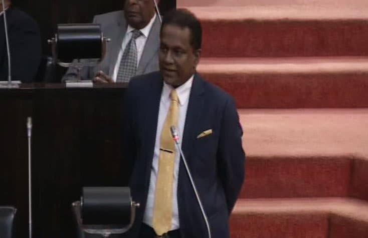 President urges UPFA to wait for SC’s opinion before quitting