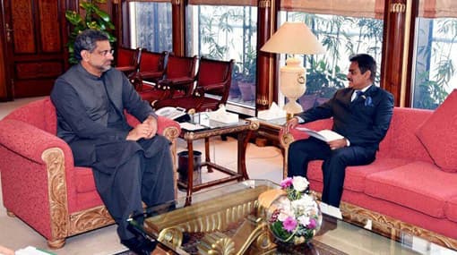 Pakistan, Sri Lanka need to revive SAARC forum: PM Abbasi
