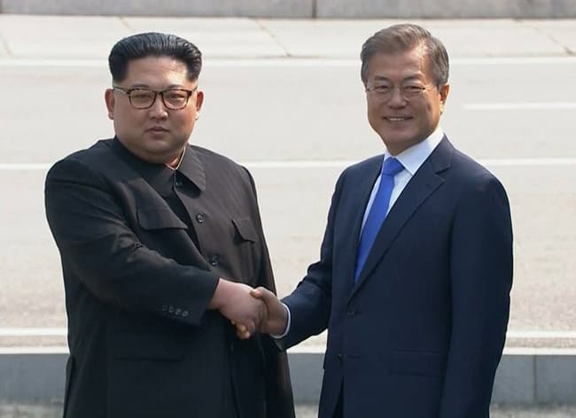 North Korea’s Kim Jong-un crosses into South Korea