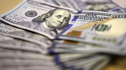 Indian arrested while attempting to smuggle foreign currency