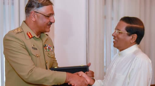Pakistan’s Chairman Joint Chiefs of Staff Committee meets President