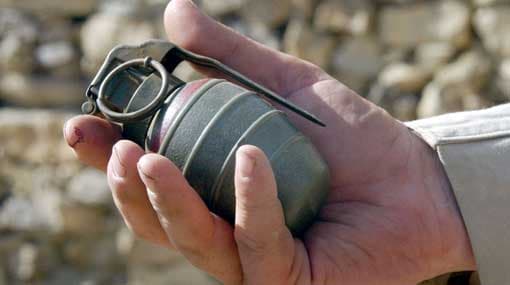 Four injured from hand grenade attack in Kuliyapitiya
