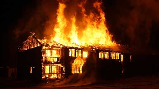 Fire breaks out at Diyathalawa Air Force Camp