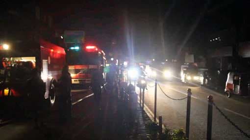 Fire completely destroys shops in Kadawatha town