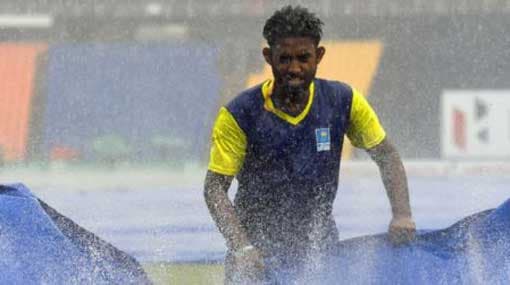 South Africa opts to bowl in 45-over match