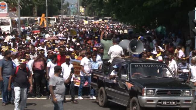 LIVE: ‘Jana Balaya Colambata’ kicks off