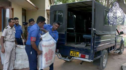 Three apprehended by Navy with 118 Kg of cannabis