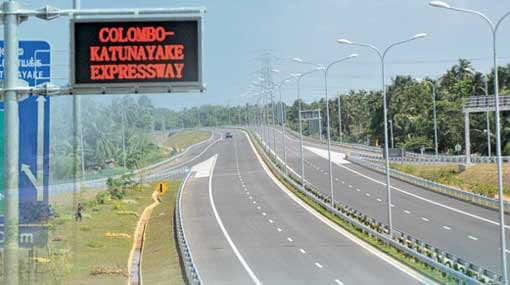 Section of Katunayake Expressway closed for construction