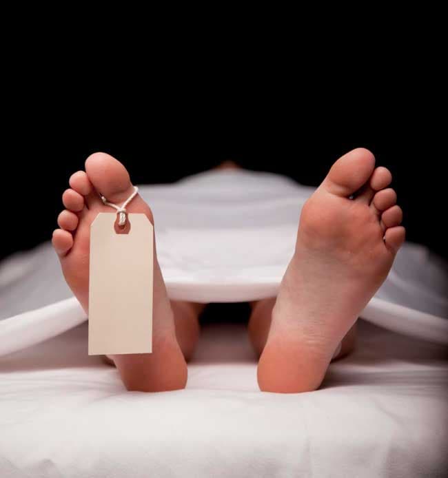 Woman commits suicide in front of crematorium