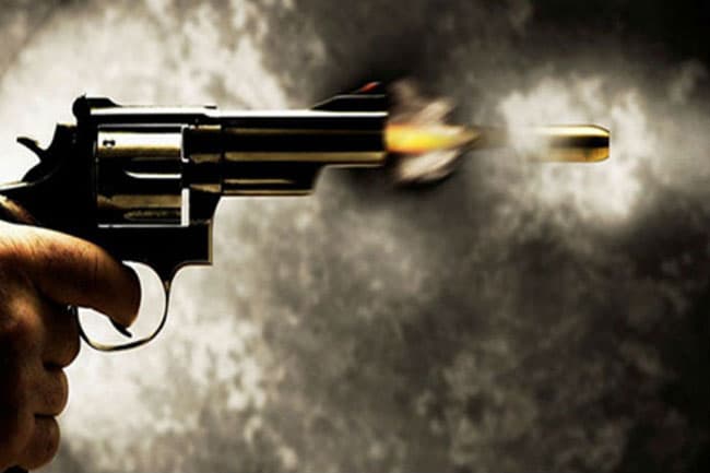 Underworld figure critically wounded in shootout with police at Oruwala