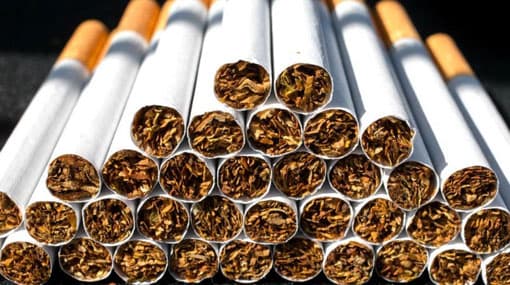 Couple held with foreign cigarettes worth over Rs 2.6 mil