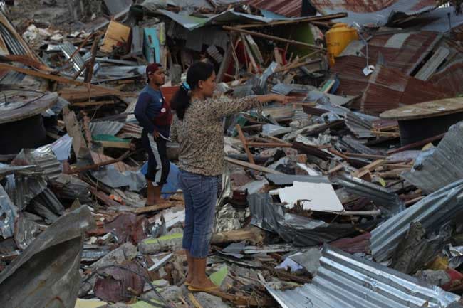 Indonesia tsunami: More than 5000 feared missing as death toll rises to 1763