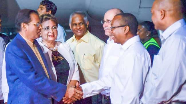 President commences official visit to Seychelles