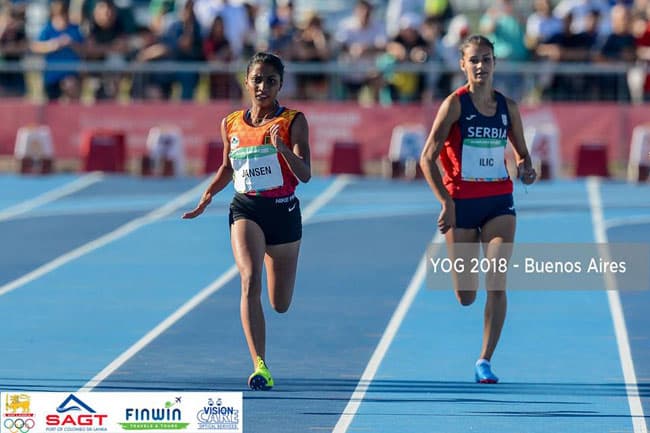 Shelinda Jansen wins 200m heat 2 at Youth Olympics