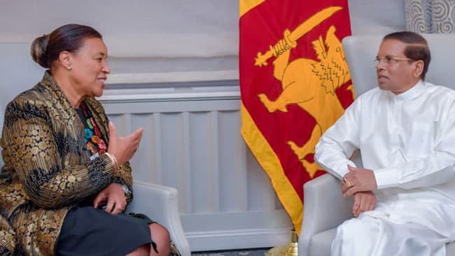 I act in accordance with the Constitution – President tells Commonwealth SG
