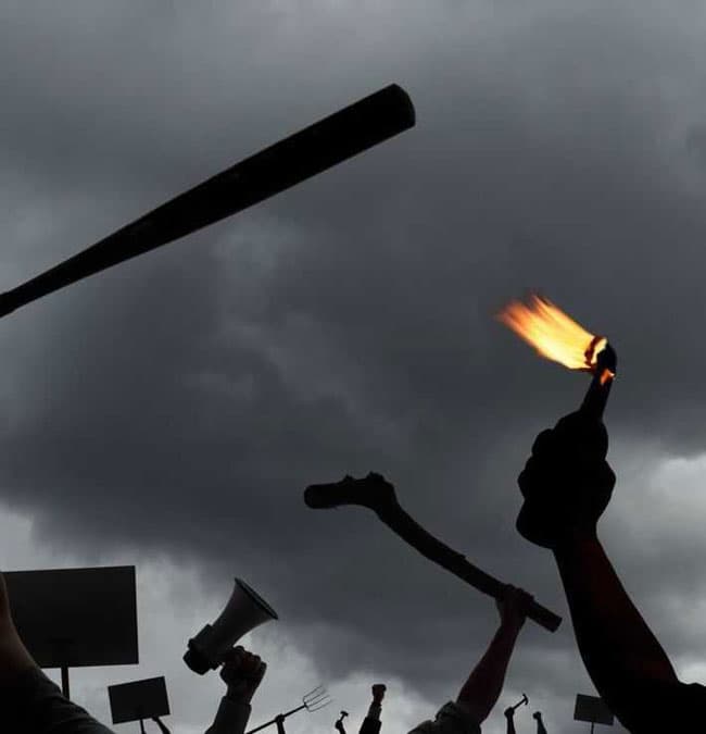 Officers injured in protest at Katuwana Police; protestors tear gassed