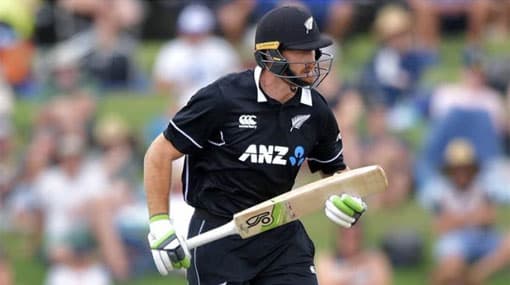 New Zealand wins toss, bats in 1st ODI against Sri Lanka