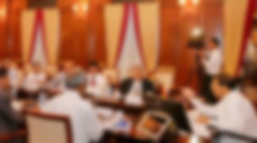Cabinet meeting convenes