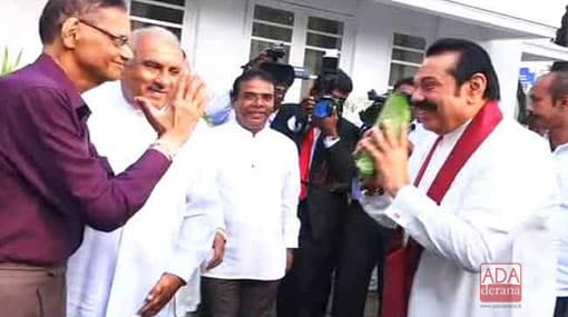 Mahinda Rajapaksa assumes duties at Opposition Leader’s Office