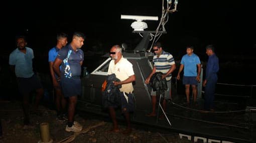 Navy busts illegal immigration attempt