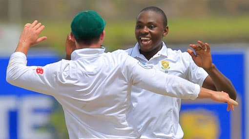 Sri Lanka all out for 154 in second Test