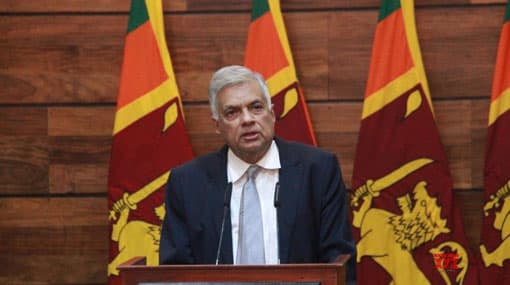 PM apologises for failing to prevent Easter bombings