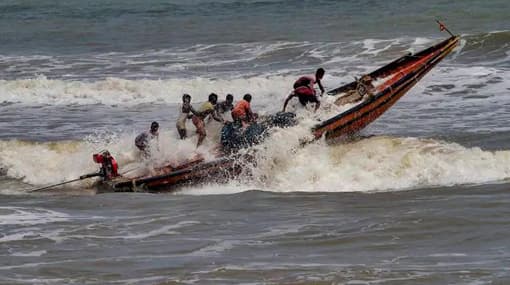 Naval & fishing communities cautioned of rough seas