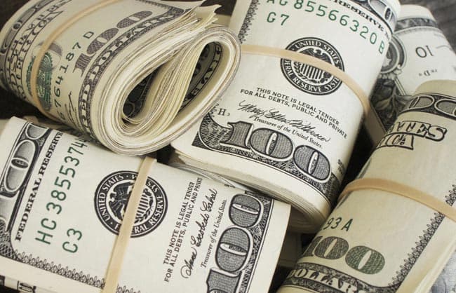Fake USD notes found on man arrested for financial fraud