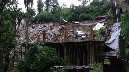 Landslides destroy 10 shops in Ginigathhena; one reported missing