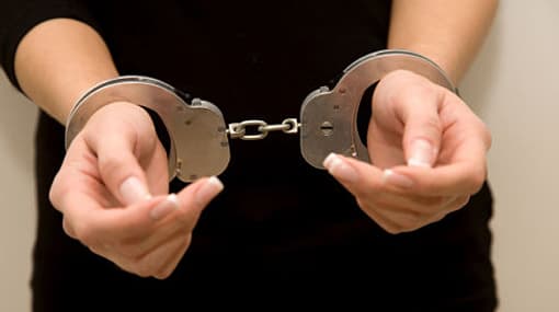 Woman arrested for breaking into houses to steal jewellery