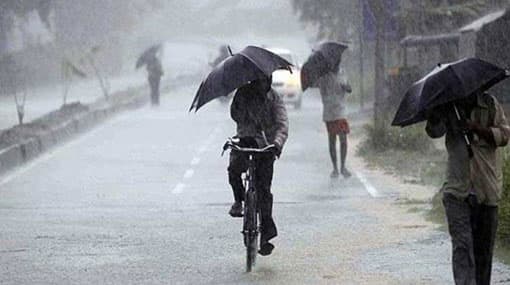 Heavy rains and strong winds to continue; fishermen cautioned