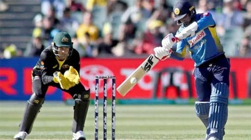 Sri Lanka elects to bat first against Australia