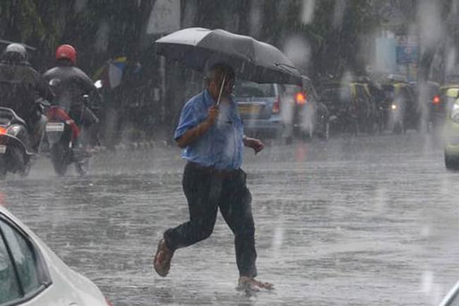 Showery condition in several areas expected to enhance