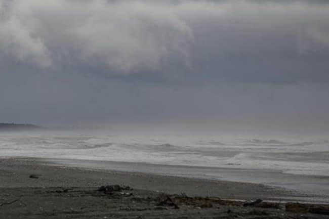 Showers expected in several sea areas
