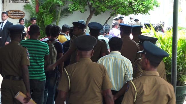 22 uni. students further remanded for protesting despite court order
