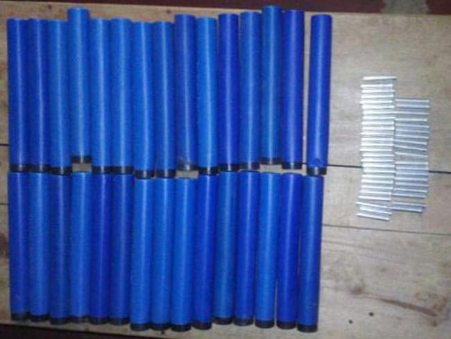 Three suspects held with explosives in Kinniya