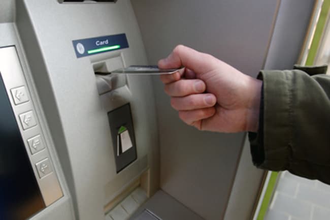 Central Bank urges public to withdraw cash at less-crowded ATMs