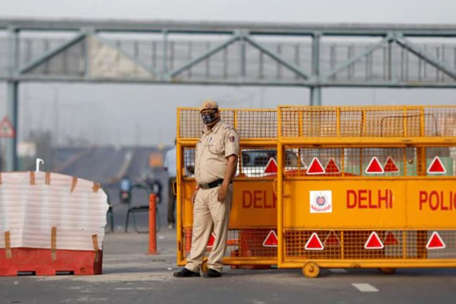 Coronavirus: India locks down 30 states, Union Territories after death toll rises
