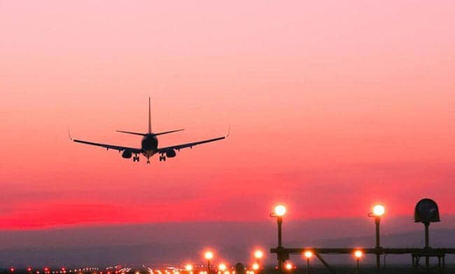 Sri Lanka extends ban on entry of passenger flights