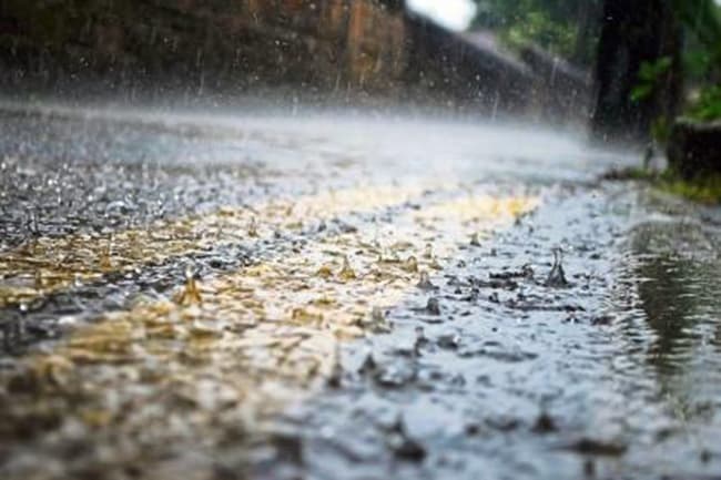 Heavy rainfall above 100mm possible in several provinces