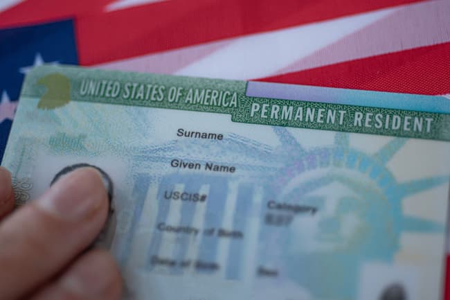 Trump administration extends visa ban to non-immigrants