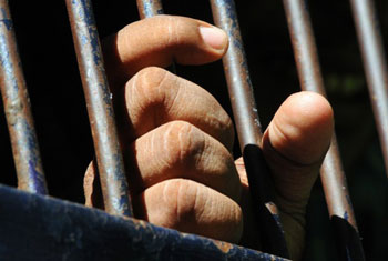 Myanmar releases 17 Sri Lankan fishermen on Presidential pardon