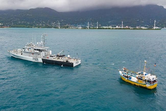 Tonnes of shark seized from Lankan boat intercepted in Seychelles’ waters
