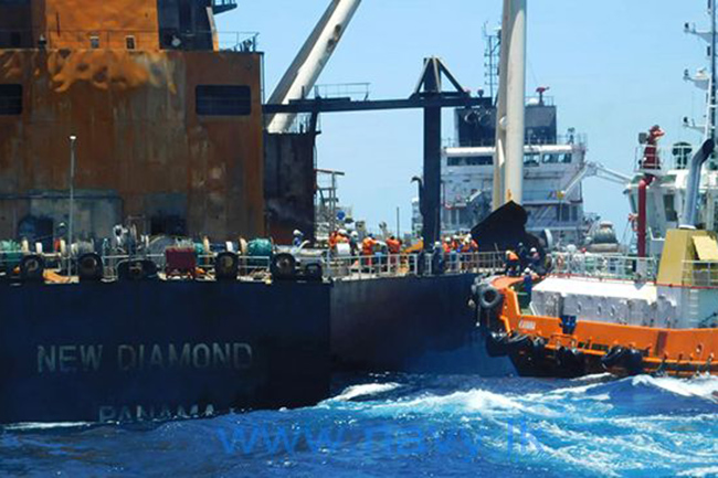Navy plugs fuel leak on MT New Diamond