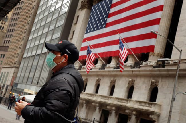COVID-19: Death toll in US tops grim milestone of 200,000