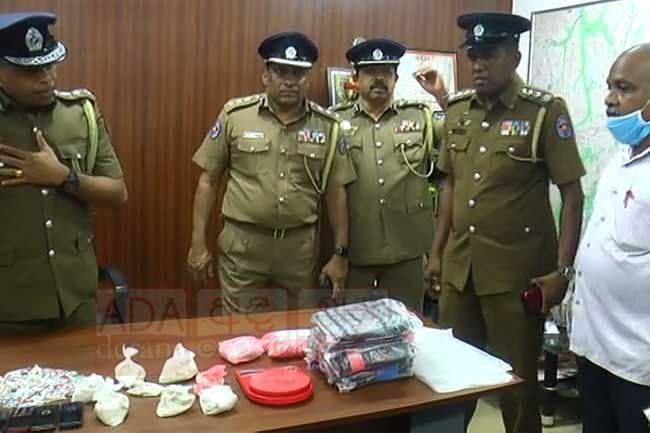 Five including females arrested with heroin worth Rs. 10 M