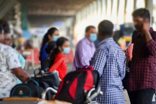 Persons without face masks arrested – Ajith Rohana