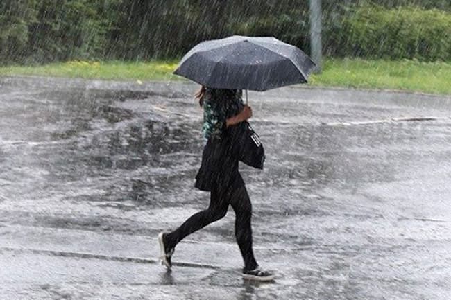 Showery condition over the island to enhance within next few days